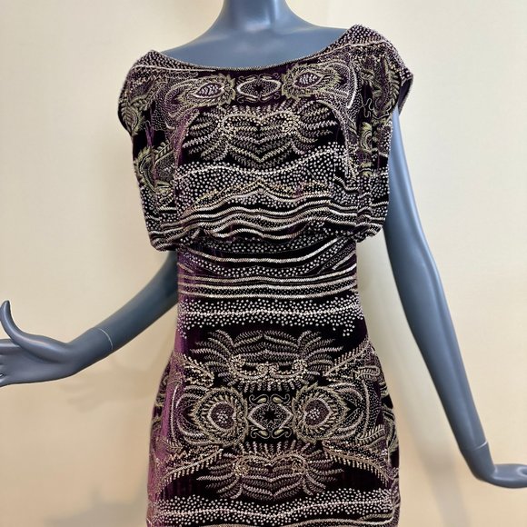NAEEM KHAN Pre Fall 2010 Beaded Velvet Cocktail Dress - Picture 10 of 13